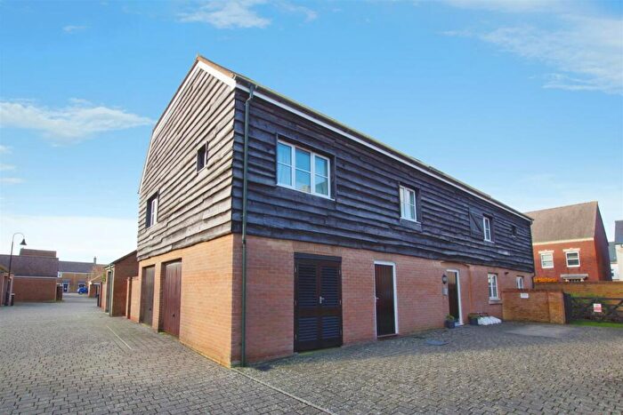 2 Bedroom Flat To Rent In Holne Road, Wichelstowe, Swindon, SN1