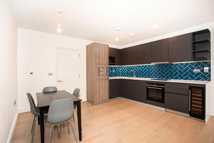 2 Bedroom Apartment For Sale In Rosewood, Shoreditch Exchange, Hackney Road, E2