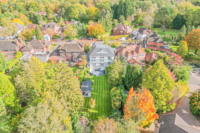 5 Bedroom Detached House For Sale In Blythe Way, Solihull, B91