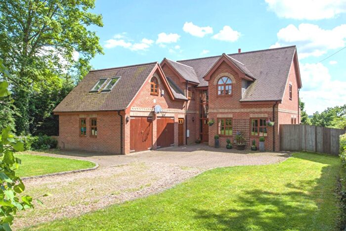 6 Bedroom Detached House For Sale In Upper Warren Avenue, Caversham Heights, RG4