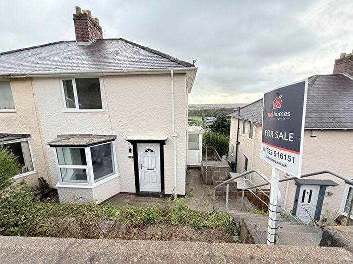 3 Bedroom Semi-Detached House For Sale In Far Reaching Views, Completely Renovated, PL3