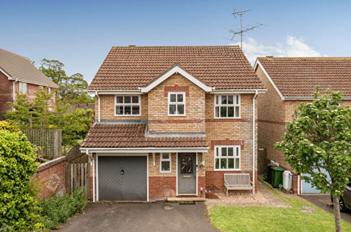 4 Bedroom Detached House For Sale In Cheriswood Close, Exmouth, Devon, EX8
