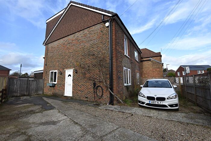 4 Bedroom Semi Detached House For Sale In Church Road, Horley, Surrey, RH6