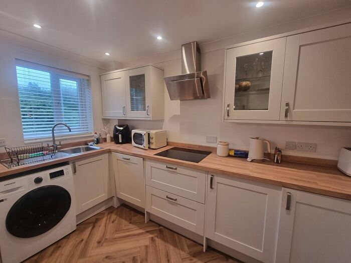 3 Bedroom Detached House To Rent In Springfields, Llanelli, SA15