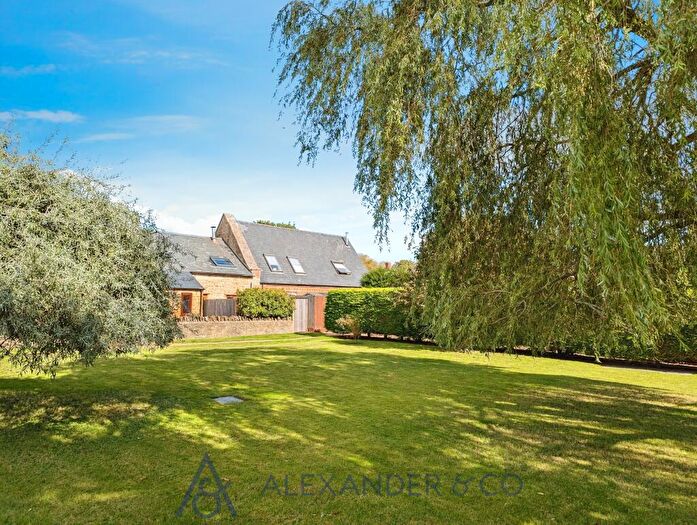 4 Bedroom Cottage To Rent In Daisy Hill, Duns Tew, OX25