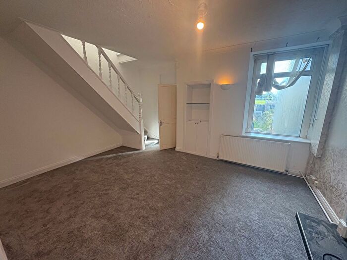 3 Bedroom Property To Rent In Lime Street, Gorseinon, Swansea, SA4