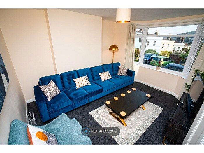4 Bedroom Semi-Detached House To Rent In Highbury Villas, Bath, BA1