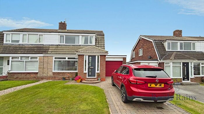 3 Bedroom Semi-Detached House For Sale In Mingarry, Birtley, Chester Le Street, Tyne And Wear, DH3