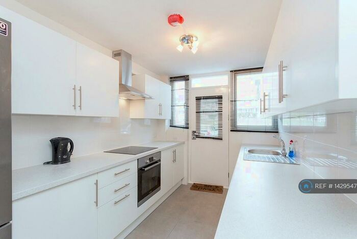 5 Bedroom Flat To Rent In Amina Way, London, SE16