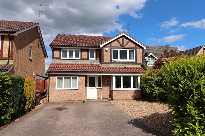 4 Bedroom Detached House For Sale In Minerva Close, Stevenage, Hertfordshire, SG2