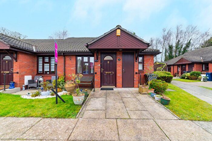 2 Bedroom Bungalow For Sale In Ormond Avenue, Westhead, L40