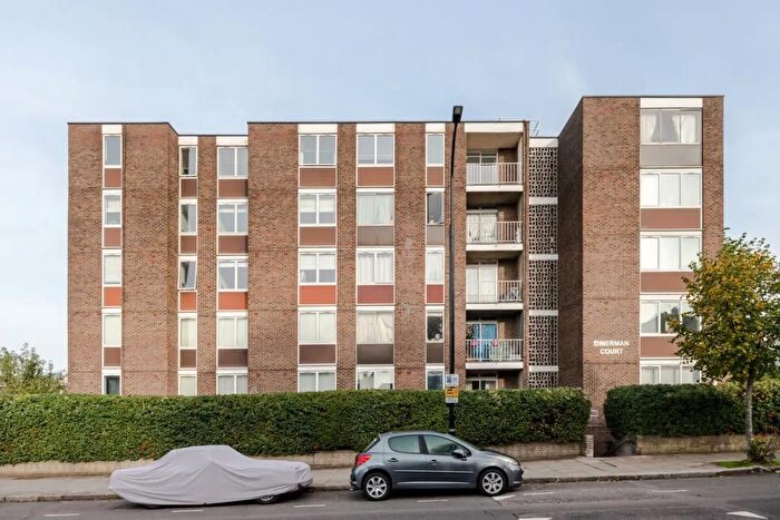 Studio To Rent In Boundary Road, London, NW8