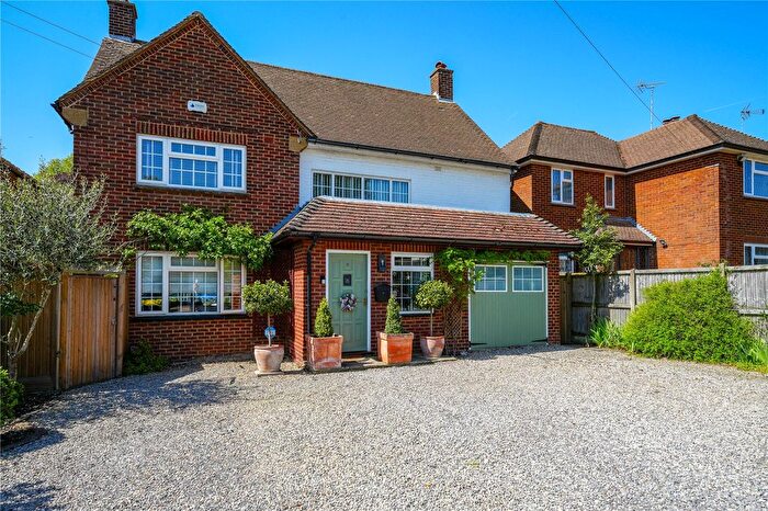 5 Bedroom Detached House For Sale In Cedar Drive, Barming, Maidstone, ME16
