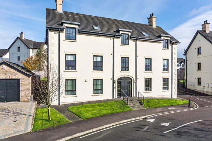 2 Bedroom Flat To Rent In Lady Wallace Crescent, Lisburn, BT28