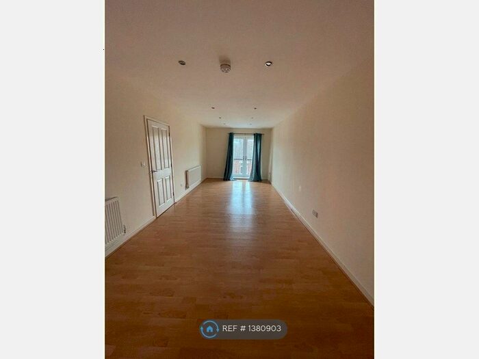 2 Bedroom Flat To Rent In Edward Street, Burton On Trent, DE14