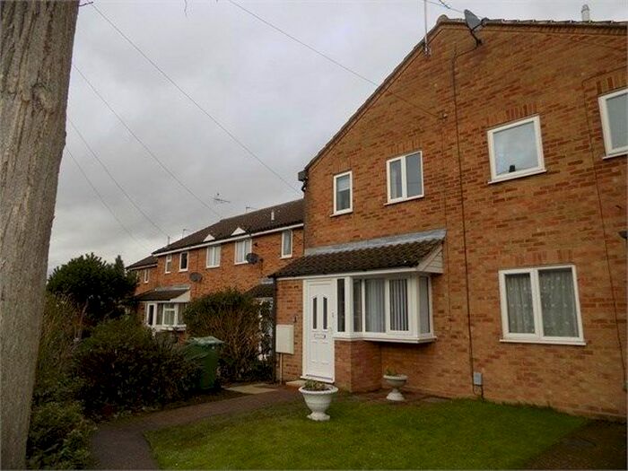 2 Bedroom End Of Terrace House To Rent In Beaudesert, Bedfordshire, Leighton Buzzard, LU7