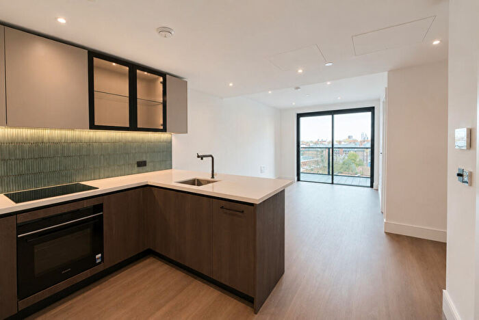 1 Bedroom Apartment To Rent In Marian Place, London, E2