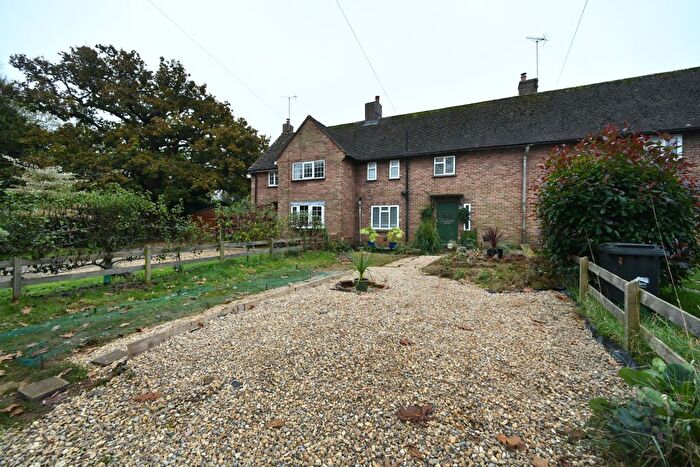 3 Bedroom Terraced House For Sale In Oak Tree, Barcombe, Lewes, BN8