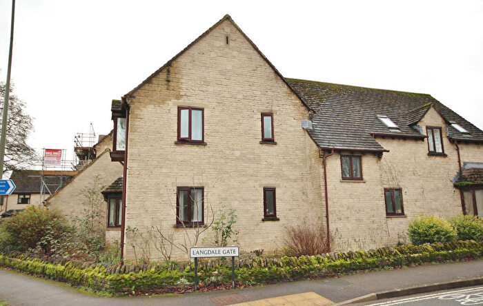 1 Bedroom Apartment For Sale In Langdale Gate, Witney, OX28