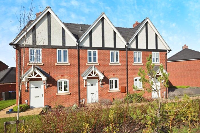 2 Bedroom Terraced House For Sale In Pearmain Close, Stratford-Upon-Avon, Warwickshire, CV37