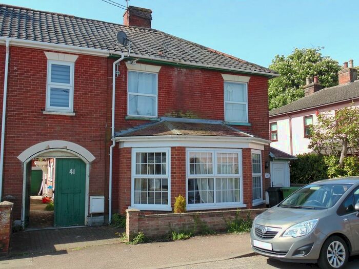2 Bedroom Ground Flat To Rent In Sunnyside, Diss, Norfolk, IP22