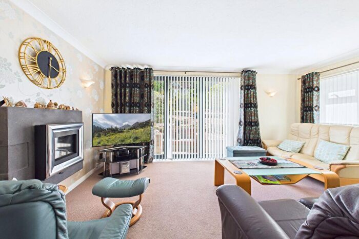 4 Bedroom Bungalow For Sale In Link Rise, Corfe Mullen, Wimborne, Dorset, BH21 - Photo 7