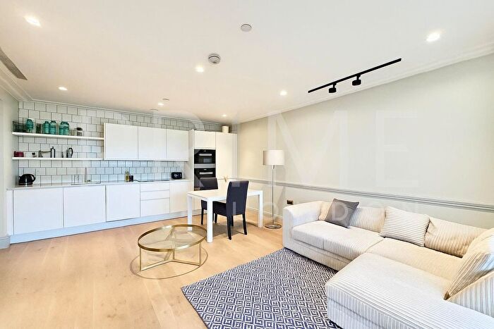 1 Bedroom Flat For Sale In Queen's Wharf, Hammersmith, London, W6