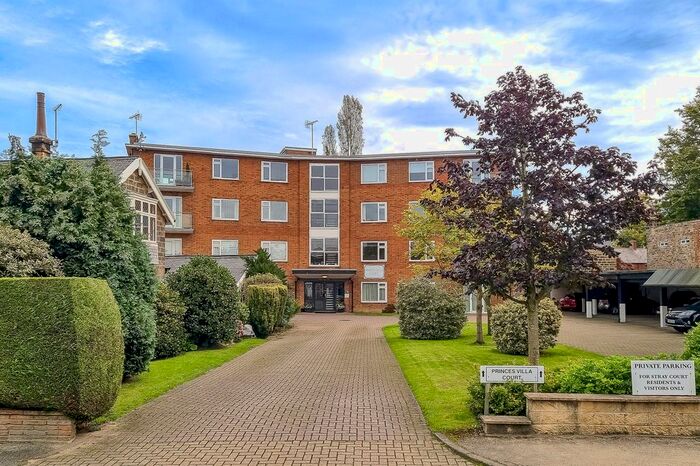 2 Bedroom Flat To Rent In Princes Villa Road, Harrogate, HG1