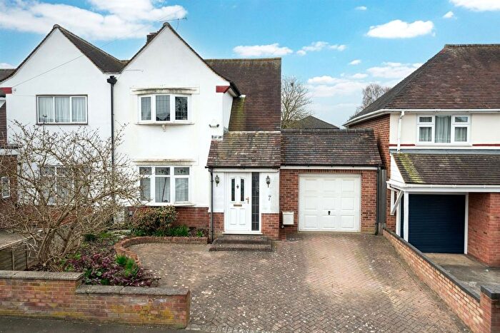 3 Bedroom Detached House For Sale In Ranelagh Road, Hemel Hempstead, HP2