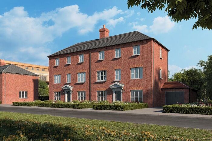 5 Bedroom Semi-Detached House For Sale In At Trent Park, London, EN4