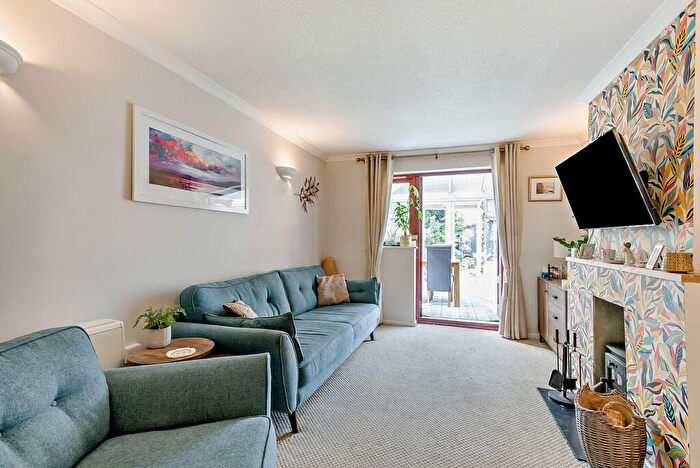 2 Bedroom End Of Terrace House For Sale In Old Field, Little Milton, OX44