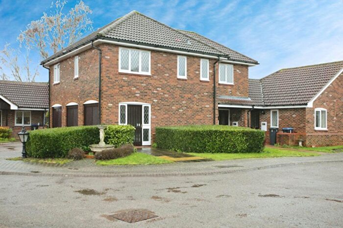 2 Bedroom Maisonette For Sale In The Hawthorns, Lutterworth, LE17
