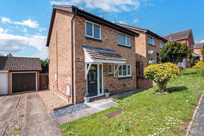 3 Bedroom Detached House For Sale In Eldred Close, Bury St Edmunds, IP32