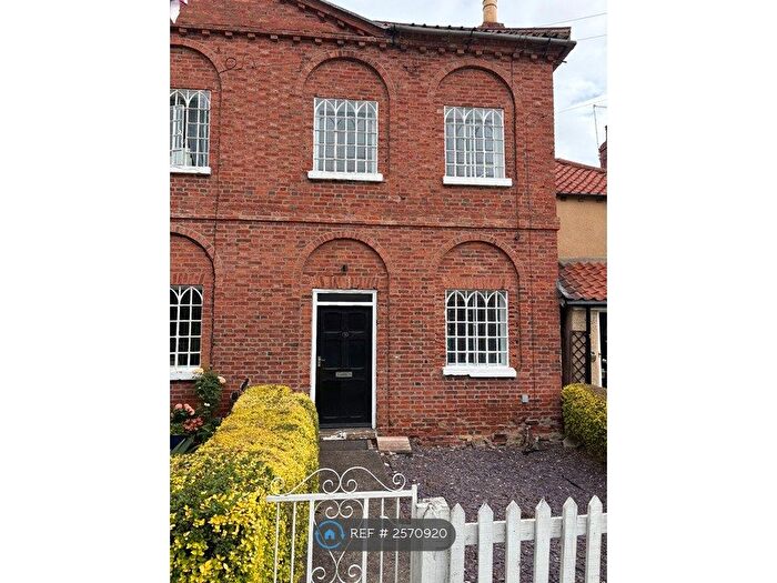2 Bedroom Terraced House To Rent In Ivy Cottages, Blyth, Worksop, S81