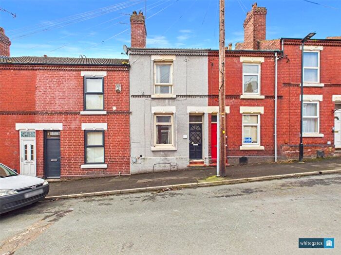 2 Bedroom Terraced House For Sale In Grange Avenue, Balby, Doncaster, DN4