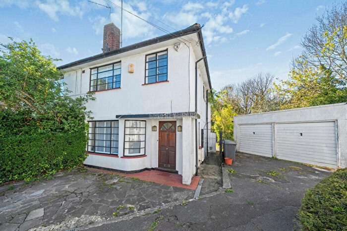 3 Bedroom Semi-Detached House For Sale In Ludlow Way, Hampstead Garden Suburb, N2