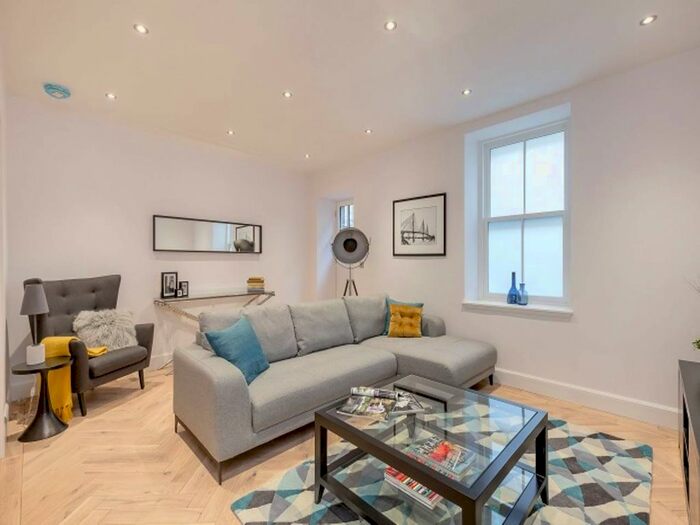 2 Bedroom Detached House To Rent In Wemyss Place Mews, New Town, Edinburgh, EH3