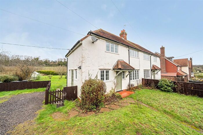 3 Bedroom Semi-Detached House To Rent In Jubilee Cottages, Dark Lane, Puttenham, GU3