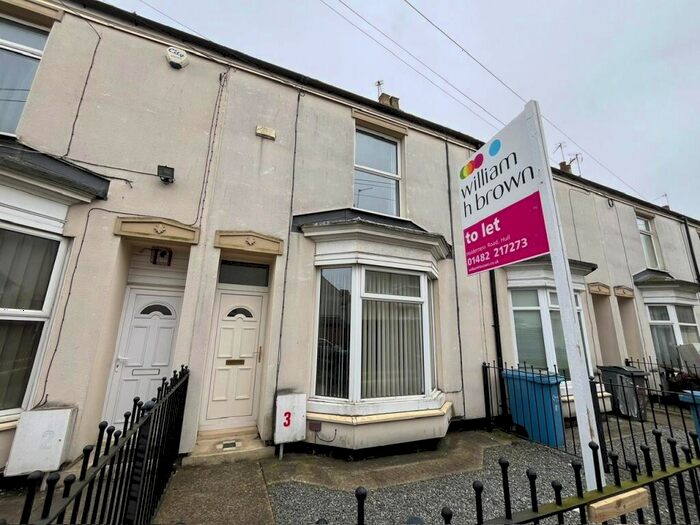 2 Bedroom House To Rent In Holland Street, Hull, HU9