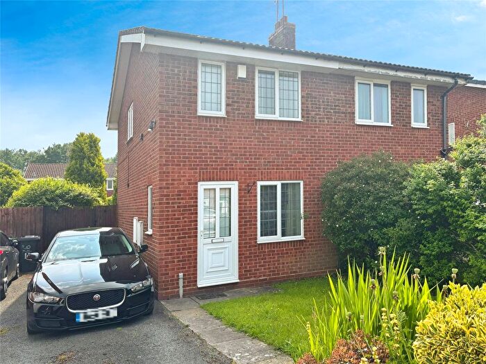2 Bedroom Semi-Detached House To Rent In Moor Park, Perton, Wolverhampton, WV6