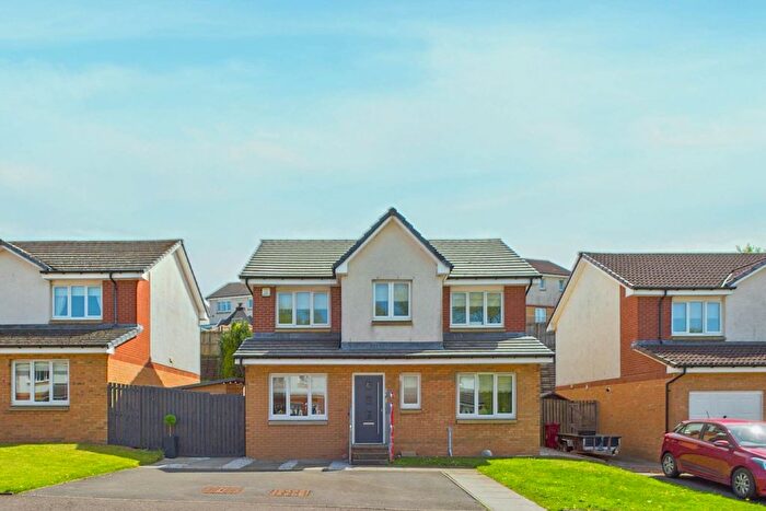 4 Bedroom Detached House For Sale In Glenlyon Place, Rutherglen, G73