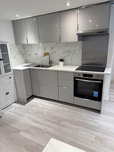 1 Bedroom Flat To Rent In Wimbledon, SW19