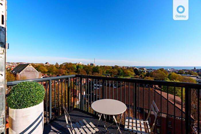 2 Bedroom Apartment For Sale In Gradino Apartments, Davigdor Road, Hove, East Sussex, BN3