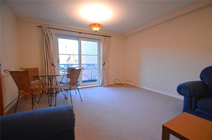 1 Bedroom Apartment To Rent In Mint Walk, Croydon, CR0