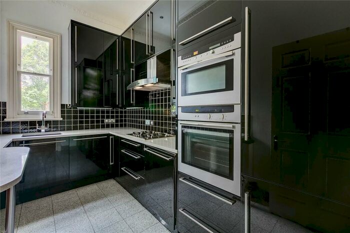 1 Bedroom Apartment To Rent In Kingston Hill Place, Kingston Upon Thames, KT2