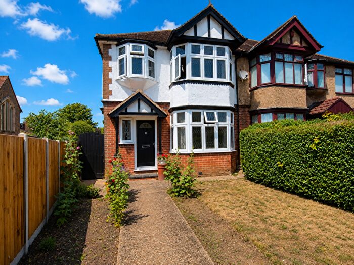 3 Bedroom Semi Detached House For Sale In Crawley Green Road, Luton, Bedfordshire, LU2