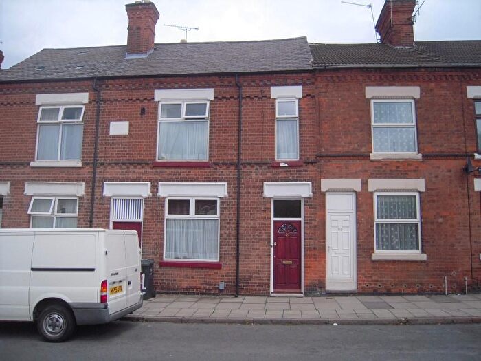 4 Bedroom Terraced House To Rent In Wordsworth Road, Leicester, LE2