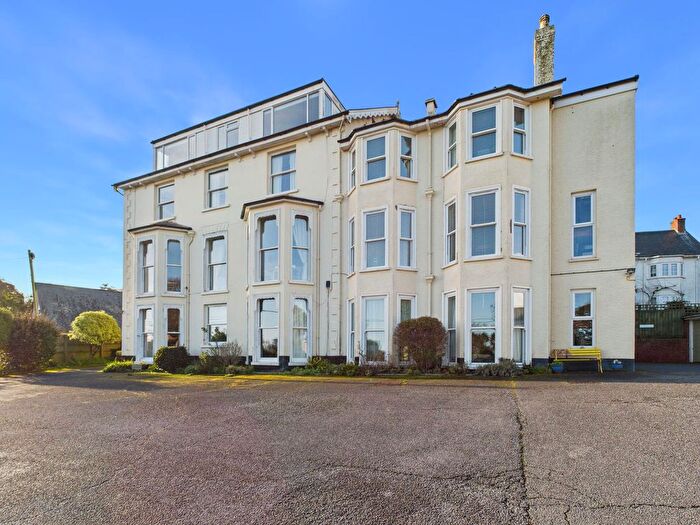 2 Bedroom Flat For Sale In Cotmaton Road, Sidmouth, EX10