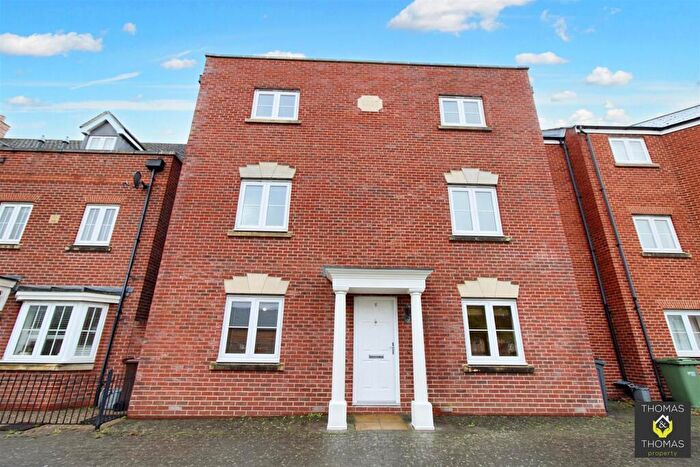 2 Bedroom Flat To Rent In Typhoon Way, Brockworth, GL3