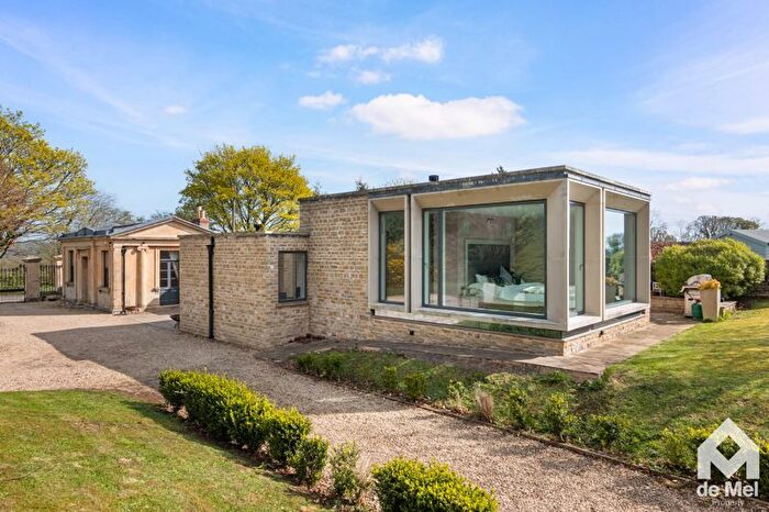 4 Bedroom Property For Sale In Upper Dowdeswell, Cheltenham, GL54